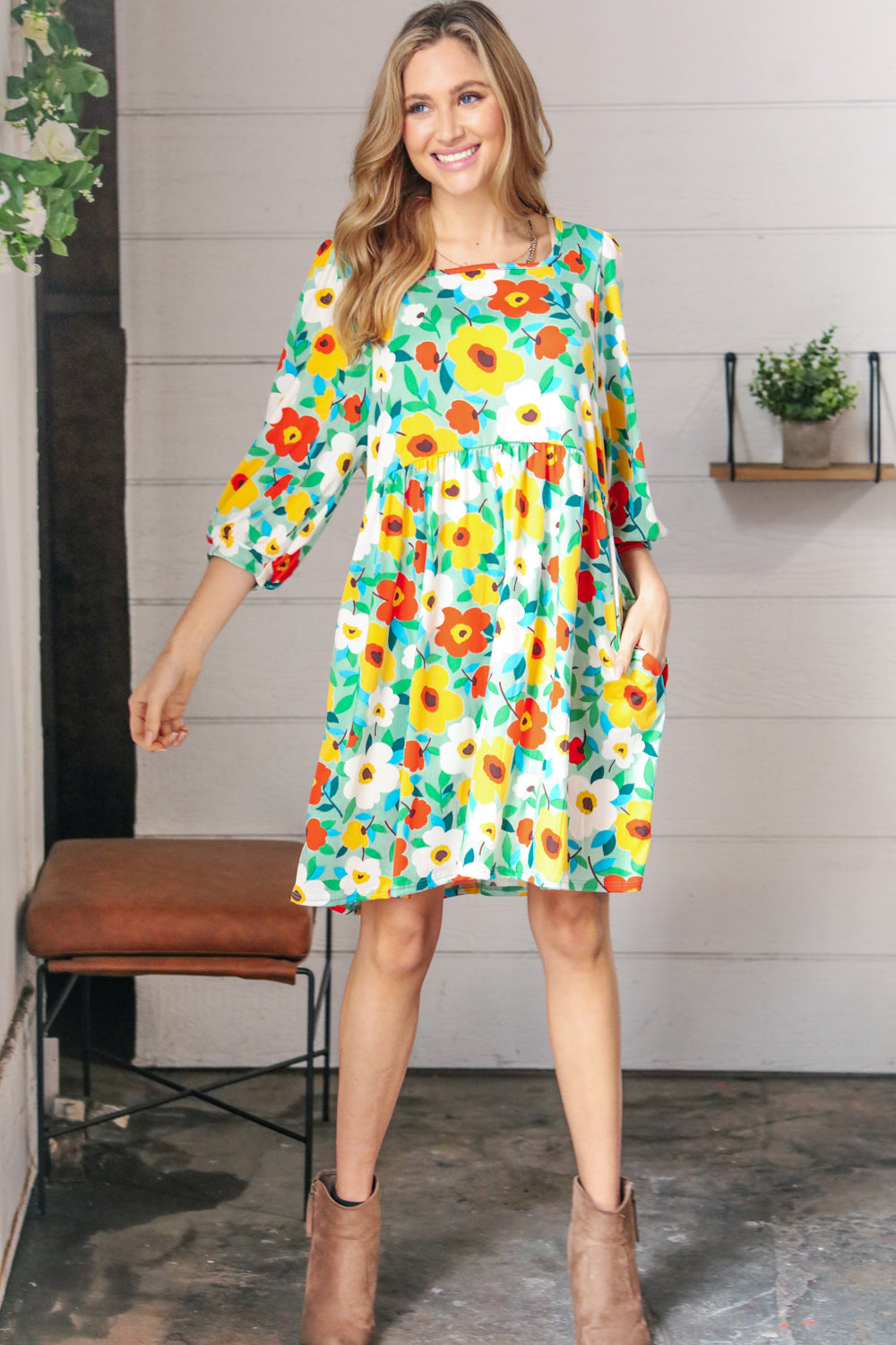 Flat Floral Square Neck Bubble Sleeve Midi Dress
