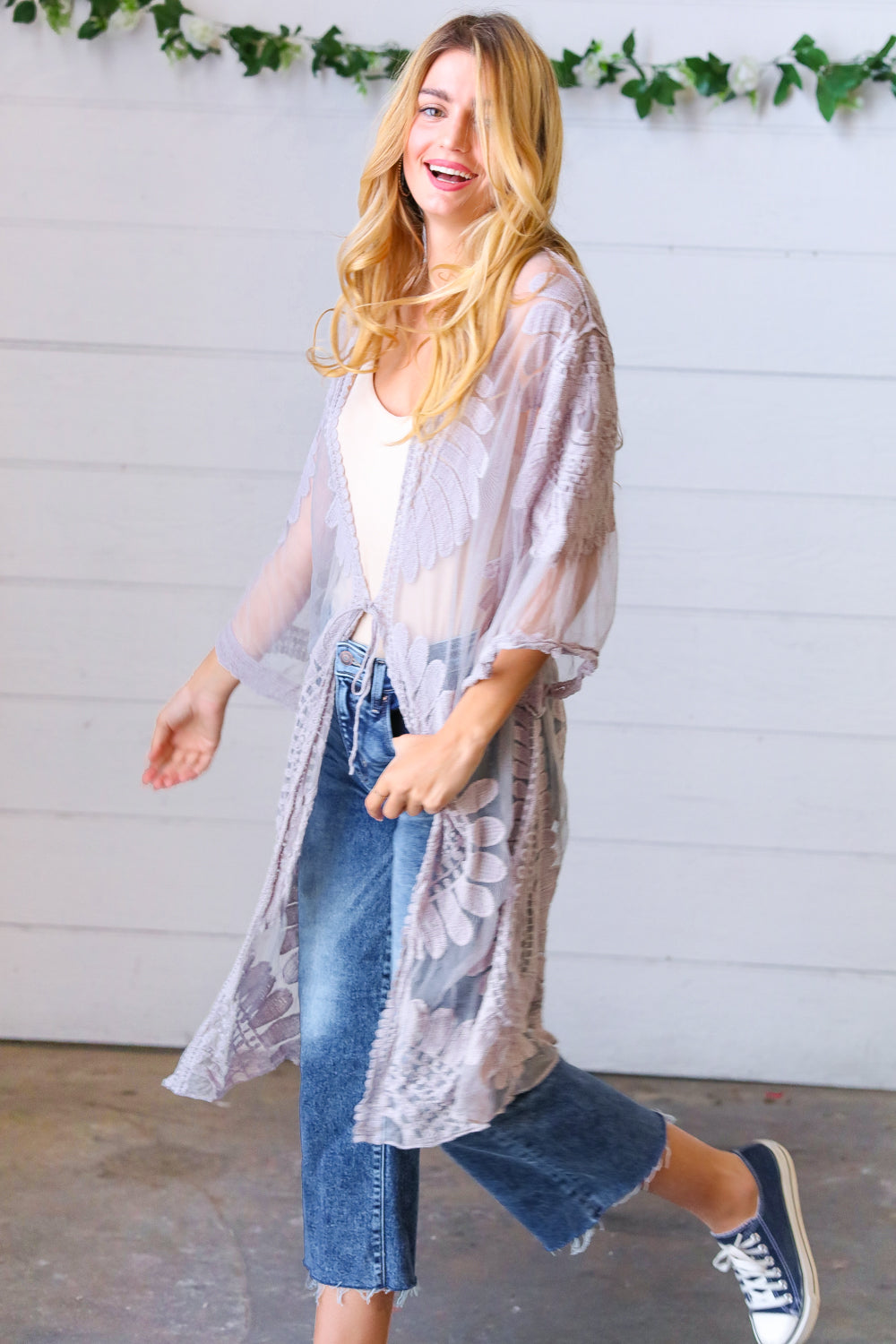 Light Grey Crochet Lace Scallop Kimono
