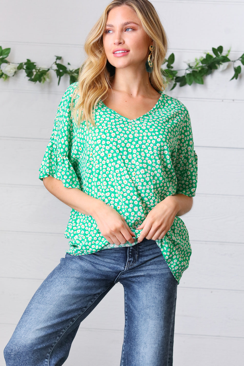 Kelly Green Ditsy Daisy Floral Print Top